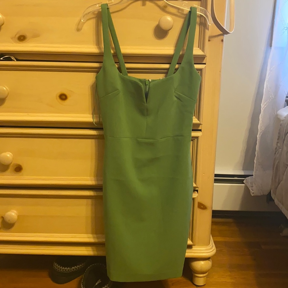 Green bodycon dress